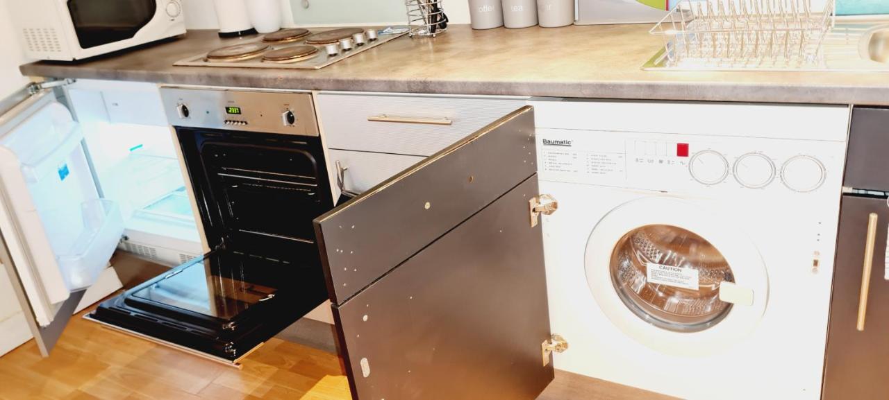 Exquisite One Bedroom Apartment In The Heart Of Sheffield City Centre Экстерьер фото